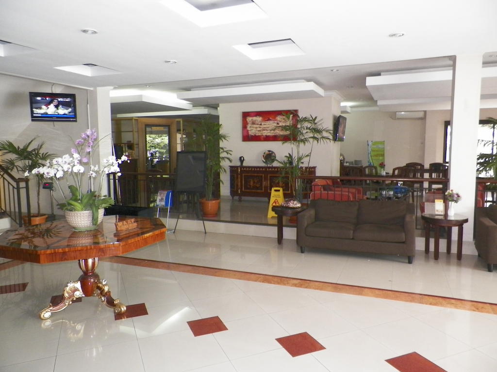 Hotel Guntur Μπαντούνγκ Εξωτερικό φωτογραφία